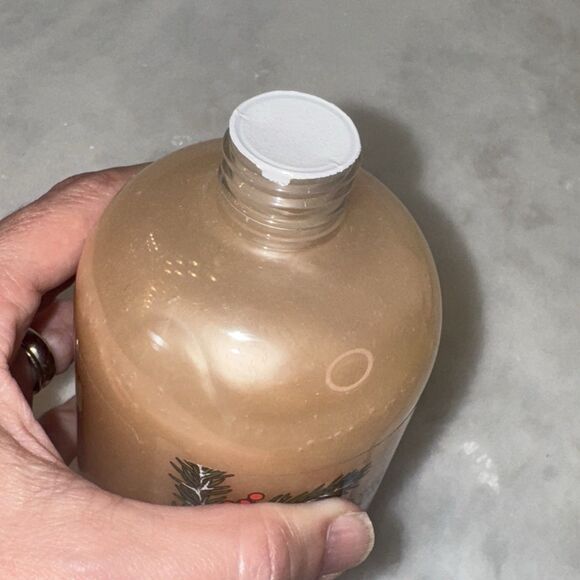 Philosophy Frosted Snowflakes Shampoo, Shower Gel & Bubble Bath 480 mL - Picture 6 of 7